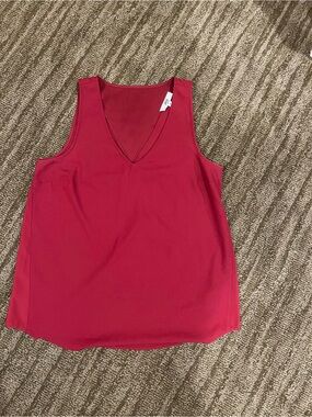 BB Dakota Sleeveless V-Neck Camisole - Red